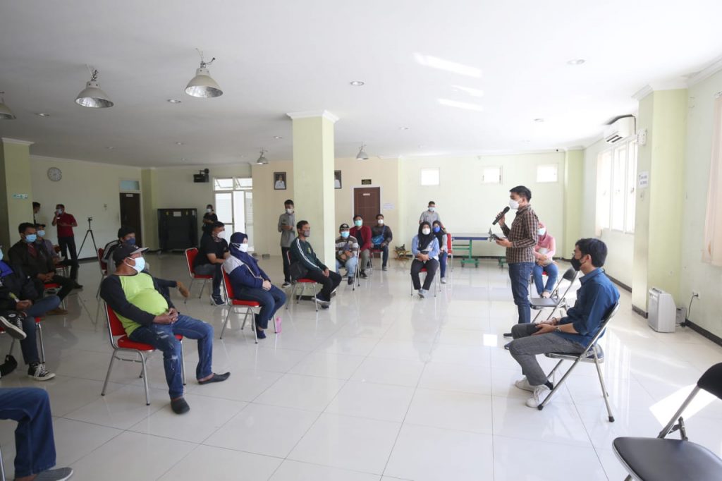 Sebelum Terjun ke Lapangan, Relawan Surabaya Memanggil Terima Pembekalan