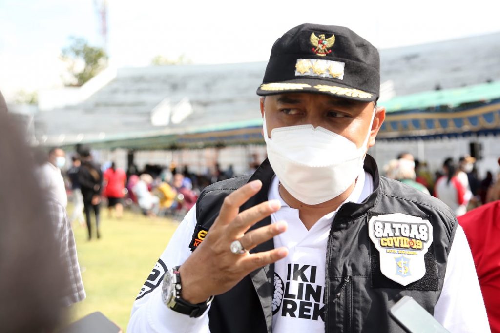 Wali Kota Eri Imbau Perusahaan Luar Surabaya Ikuti Vaksinasi Sesuai Wilayah