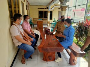 Berlakukan PPKM di Tingkat Dusun, Kades Gedangsewu Pare Tekankan Kekompakan dan Gotong Royong