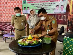 Peringatan HKN ke 74. Disnakertranskop UM Tanah Bumbu Gelar Bimtek Perkoperasian