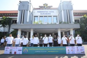 ‘Surabaya Memanggil’ Terjawab, Berbagai Stakeholder Beri Bantuan Penanganan Covid-19