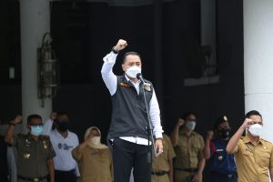 Rangkul Semua Elemen Masyarakat, Totalitas Selamatkan Warga dari Covid-19