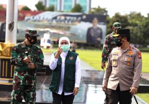 Pantau Penyekatan Dari Udara Bersama Pangdam dan Kapolda, Gubernur Khofifah: Terjadi Pengurangan Volume Kendaraan