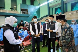 Pemkot terus Dukung Serbuan Vaksin ke Kampus-kampus di Surabaya