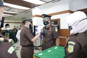 Kejati Jatim Gelar Acara Sertijab dan Sumpah Jabatan, Ini Pesan M.Dofir