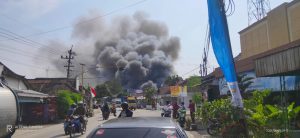 Kandang Ayam di Desa Kunjang Kediri Ludes Terbakar, Pemilik Merugi Miliaran