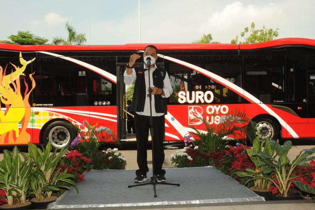 Wali Kota Eri Luncurkan Armada dan Rute Baru Suroboyo Bus