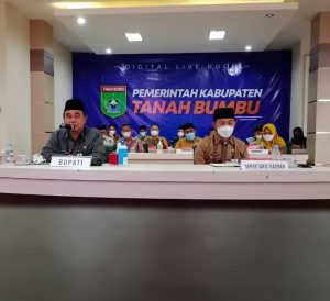 Bupati Tanbu Minta Agar Pembagian Vaksin ke Daerah Bisa Proporsional