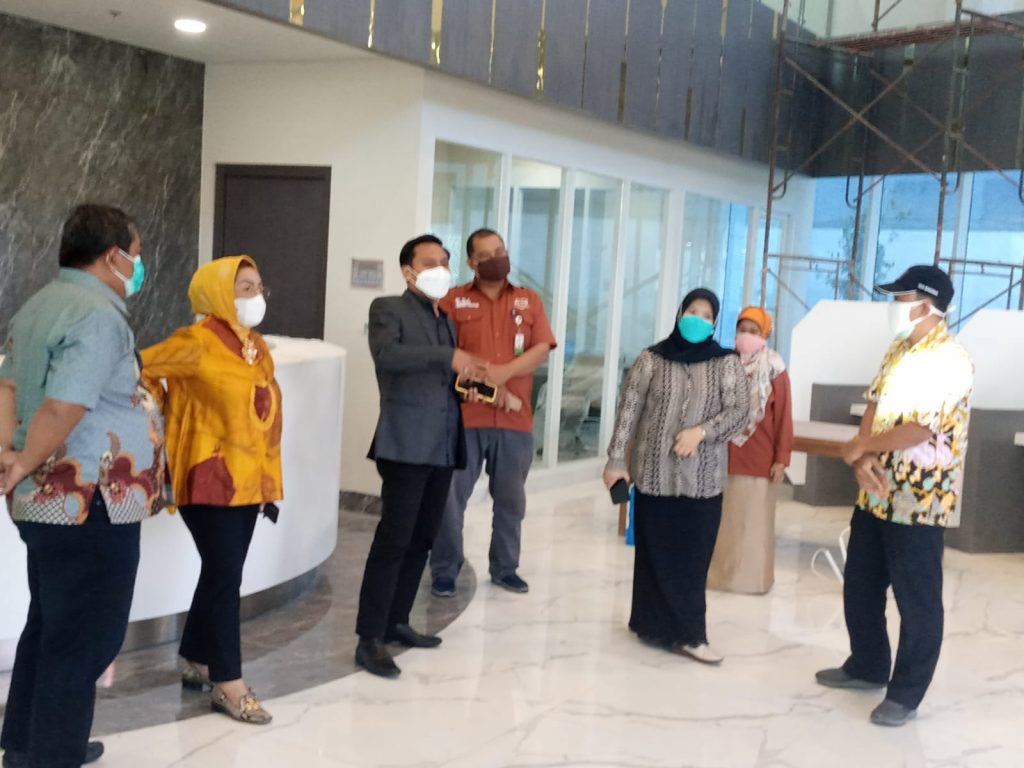 Persoalkan Sempadan Jalan, DPRD Surabaya Sidak Bangunan Mayapada Hospital