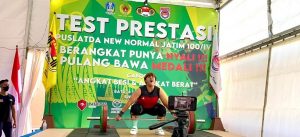 Genjot Latihan, Atlet Angkat Besi Jatim siap Geser Jabar