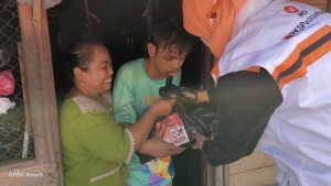 Salurkan Bantuan untuk Anak Berkebutuhan Khusus, Warga: Terima Kasih Bu Reni dan PKS