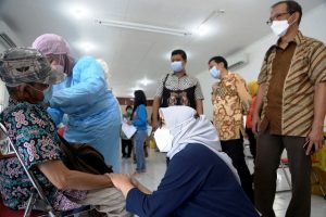 Pemkot Surabaya bersama TP PKK Gelar Gebyar Vaksin Dosis Kedua untuk Disabilitas