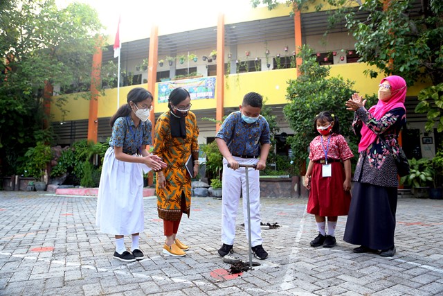 Lolos Tahap Awal, 12 Sekolah di Surabaya Jadi Calon Penerima Penghargaan Adiwiyata Provinsi Jatim