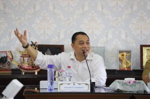 Wali Kota Eri Siapkan Beasiswa Bagi Pelajar SMA/SMK hingga Pondok Pesantren