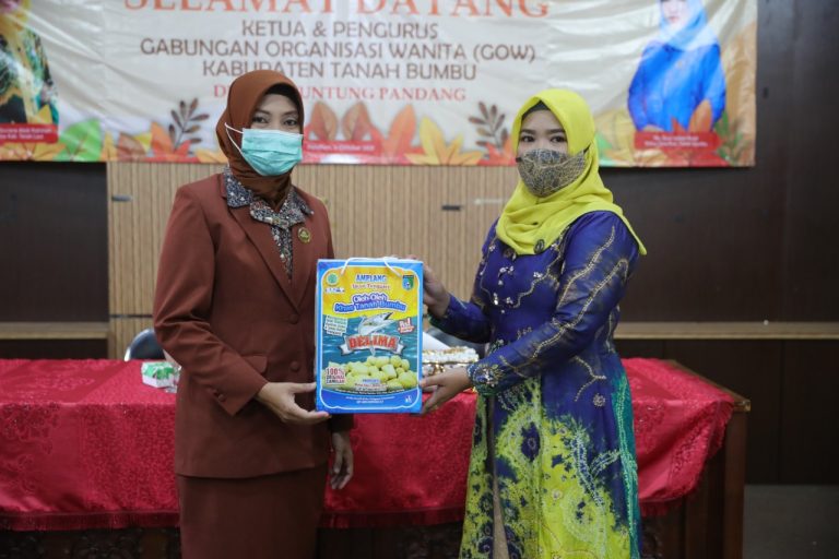 Studi Banding Program Kerja, GOW Tanbu Berkunjung ke Kabupaten Tanah Laut