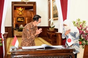 Gubernur Khofifah Ajak Pemerintah Jepang Perkuat Kerjasama Bidang Pendidikan, Budaya dan Perdagangan