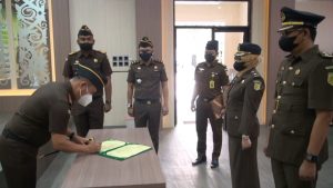 Laksanakan Rotasi dan Mutasi, Kejaksaan Negeri Tanbu Lantik Kasi Pidum Baru