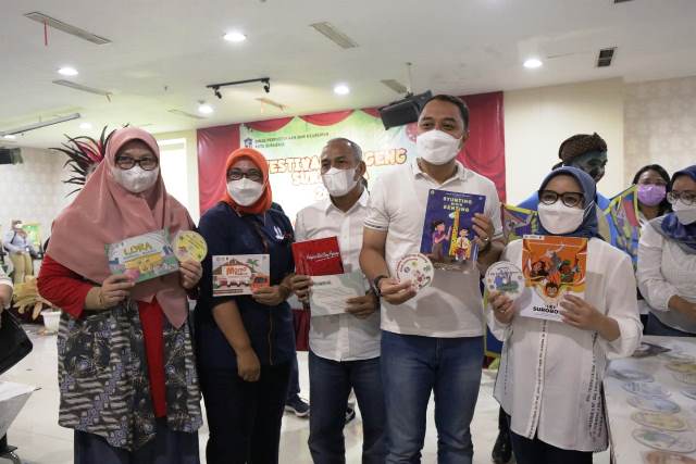 Tingkatkan Literasi Anak, Pemkot Surabaya Buat Pertunjukkan Dongeng di Tiap RW