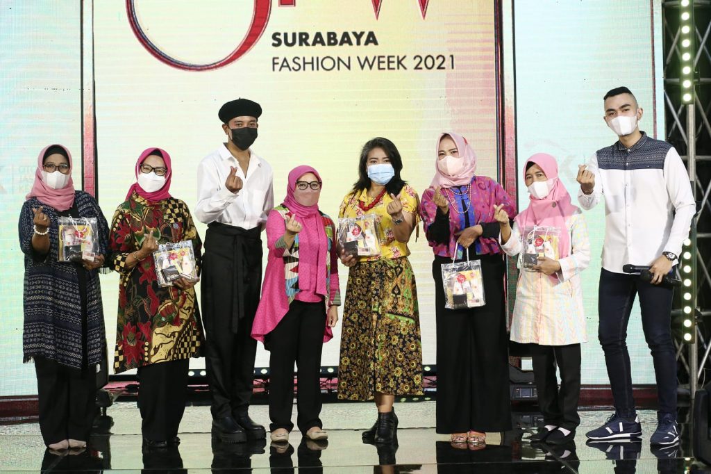 Gelar Workshop Fashion di SFW 2021, Ketua TP PKK Surabaya: agar Ibu Rumah Tangga Percaya Diri