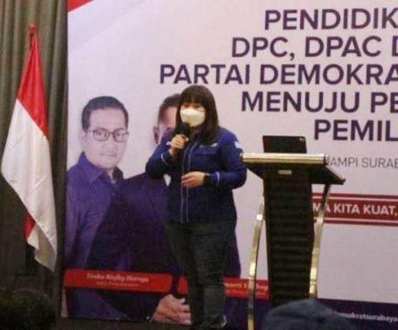 Jadi pembicara di Dikpol DPC Partai Demokrat Surabaya, Herlina Harsono Njoto: Koalisi dengan rakyat jadi kunci utama