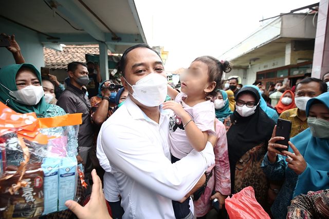 Pemkot Surabaya Lakukan Terapi Secara Berkala bagi Bayi Stunting di RSUD