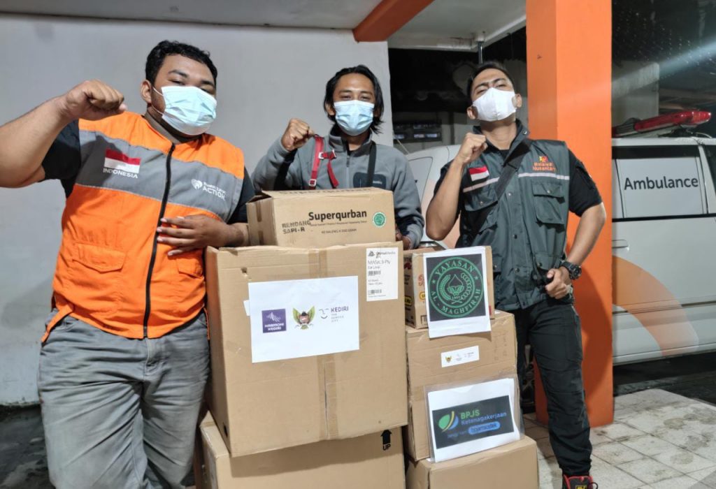 Peduli Bencana Gunung Semeru, Tim BPBD Kota Kediri Kirim Bantuan ke Lumajang