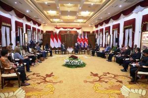 Dubes Inggris untuk Indonesia dan Timor Leste Puji Kepemimpinan Khofifah Atasi Pandemi Covid-19