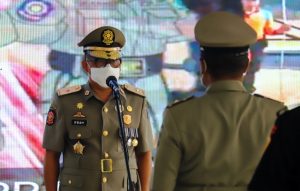Tidaklanjuti SE Wali Kota, Satpol-PP Surabaya Batasi Operasional SPBU di Malam Pergantian Tahun