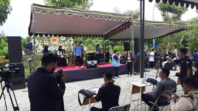 Festival Band Taman Kota Isi Waktu Libur Pelajar SMP Surabaya