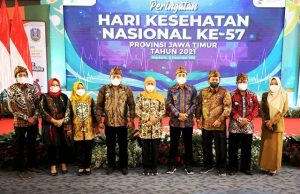 Kota Surabaya Terima Penghargaan Penanganan Covid-19 Terbaik dari Pemprov Jatim