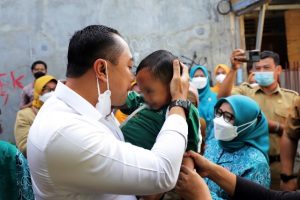 Tingkatkan Gizi Anak Stunting, Wali Kota Eri Minta Makanan dan Camilannya Bervariasi