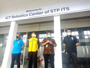 Tim KKN ITS Berkolaborasi dengan PTN Jatim untuk Peduli Semeru