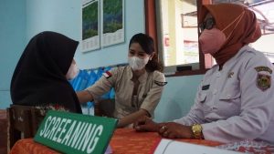 Super Sehat, Super Air Jet Gelar Vaksinasi Anak Usia 6-11 Tahun di SD Negeri 1 Jombong