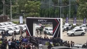 Honda Surabaya Center serah terimakan All New Honda BR-V ke 50 konsumen pertama