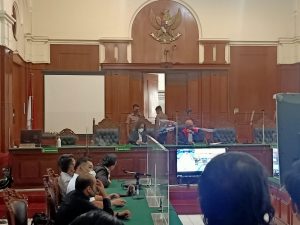 Dinilai Kurang Pihak Oleh Majelis Hakim, Permohonan Praperadilan JE Tidak Dapat Diterima