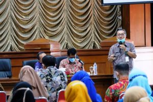 Maksimalkan Pelayanan Warga, Pegawai Kelurahan di Surabaya Terus Ditingkatkan Kompetensinya