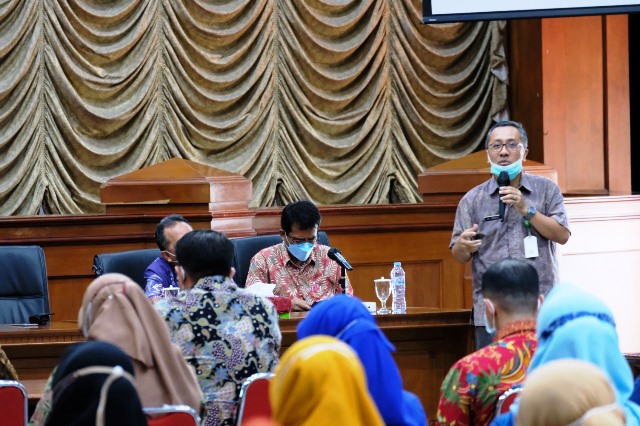 Maksimalkan Pelayanan Warga, Pegawai Kelurahan di Surabaya Terus Ditingkatkan Kompetensinya