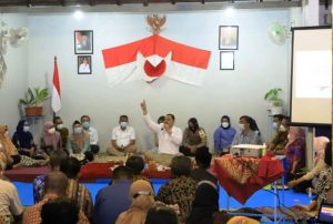 Wali Kota Eri Wajibkan Camat dan Lurah Bantu UMKM Urus NIB