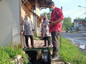 Pemkot Surabaya Pastikan Puluhan Bangunan di Gebang Putih Bukan di Atas Saluran