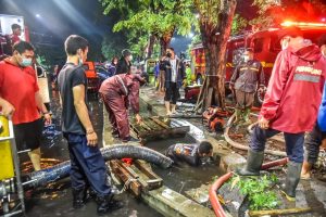 Begini Langkah Taktis Wali Kota Eri Cahyadi Atasi Genangan di Kawasan Jalan Semarang dan Tembaan