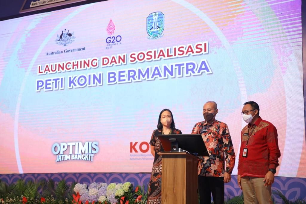Launching Program Peti Koin Bermantra, Pj. Sekdaprov Jatim Harap Percepatan Penurunan Kemiskinan