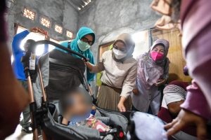 Pemkot Surabaya Gerak Cepat, Balita Penyandang Cerebral Palsy dan Hidrosefalus Direhabilitasi