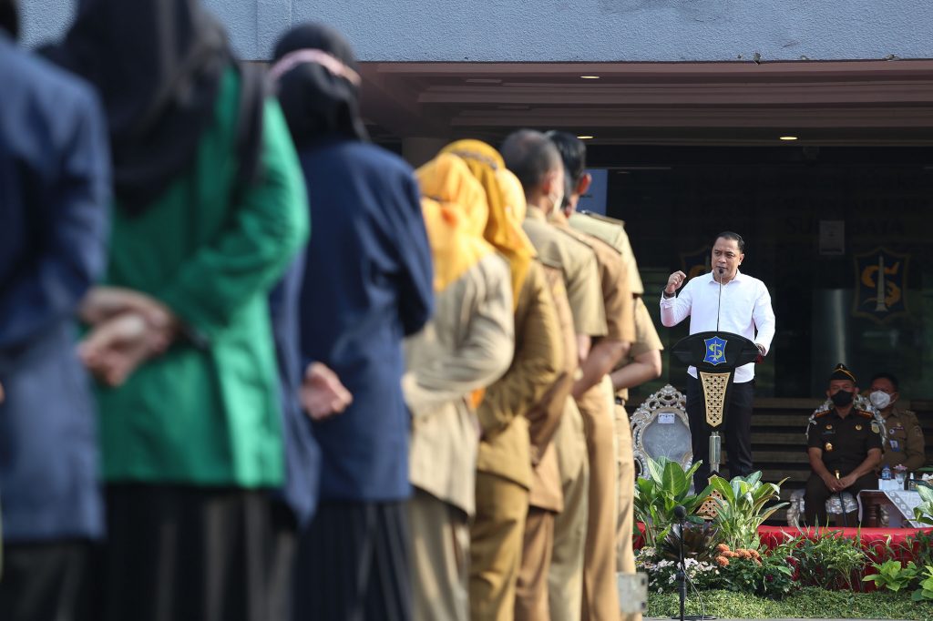 Bantu Pelayanan Adminduk, Ratusan Mahasiswa Program MBKM-A Disebar ke Kelurahan se Surabaya