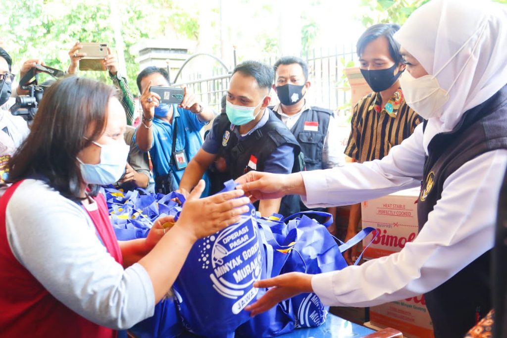Dari Bumi Bung Karno, Gubernur Khofifah: Segera Salurkan Minyak Goreng Untuk Penuhi Kebutuhan Rakyat