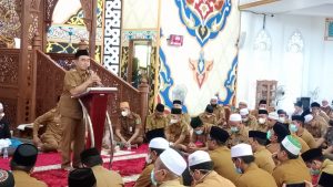 Maknai Bulan Sa’ban, Bupati Zairulllah Kumpulkan ASN dan Non ASN di Masjid Nurus Salam