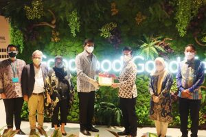 Kembangkan UMKM, Emil Dardak Gandeng OJK Detailkan Program Pembiayaan Fintech