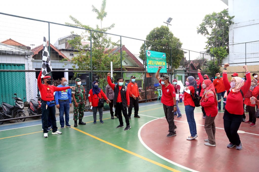 Dukung Program Bulan Maret Padat Karya, Kecamatan Asemrowo Surabaya Jelajah Peduli UMKM