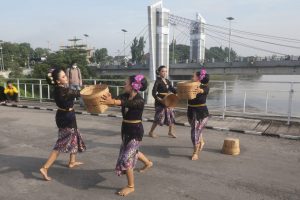 Di Peringatan 153 Tahun Jembatan Lama, Wali Kota Kediri Ajak Masyarakat Menjaga Cagar Budaya