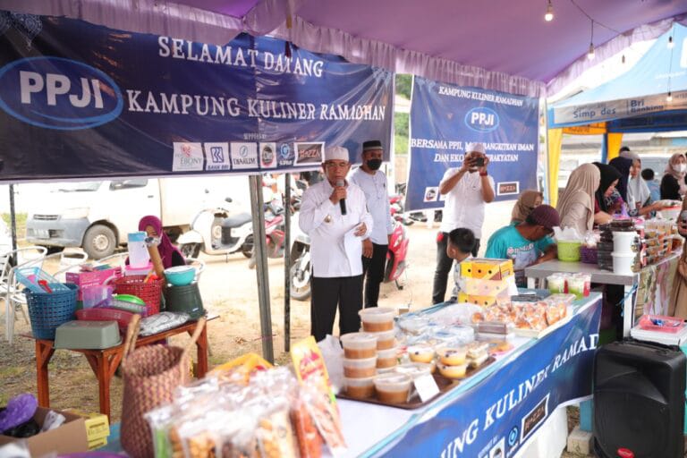 Wabup M.Rusli Membuka Kampung Kuliner Ramadhan yang Digelar PPJI Cabang Tanbu