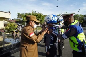 Bupati Zairulllah Pimpin Apel Gabungan Operasi Ketupat Intan 2022 Kabupaten Tanbu